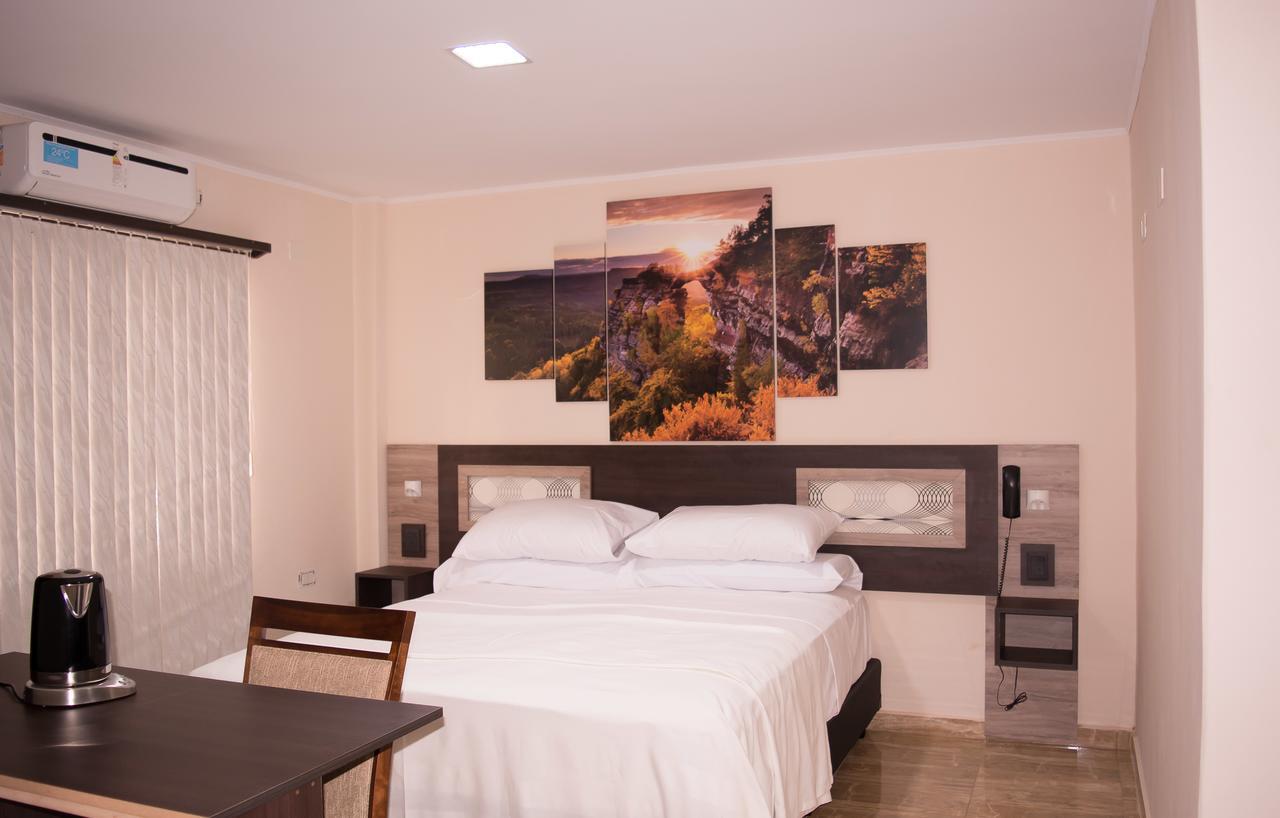 Austral Hotel Dos de Mayo Zewnętrze zdjęcie